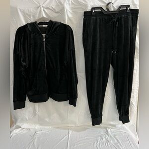 Felina Black Velour Tracksuit Set